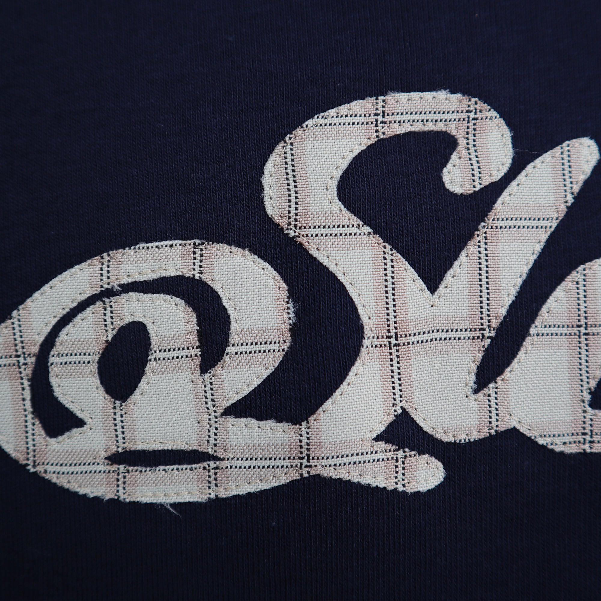 BEIGE SCRIPT T-SHIRT BLUE