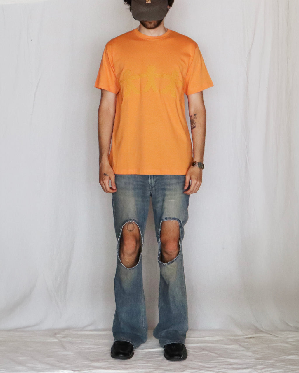 TOGETHER AROUND T-SHIRT ORANGE
